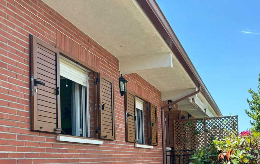 contraventanas decorativas